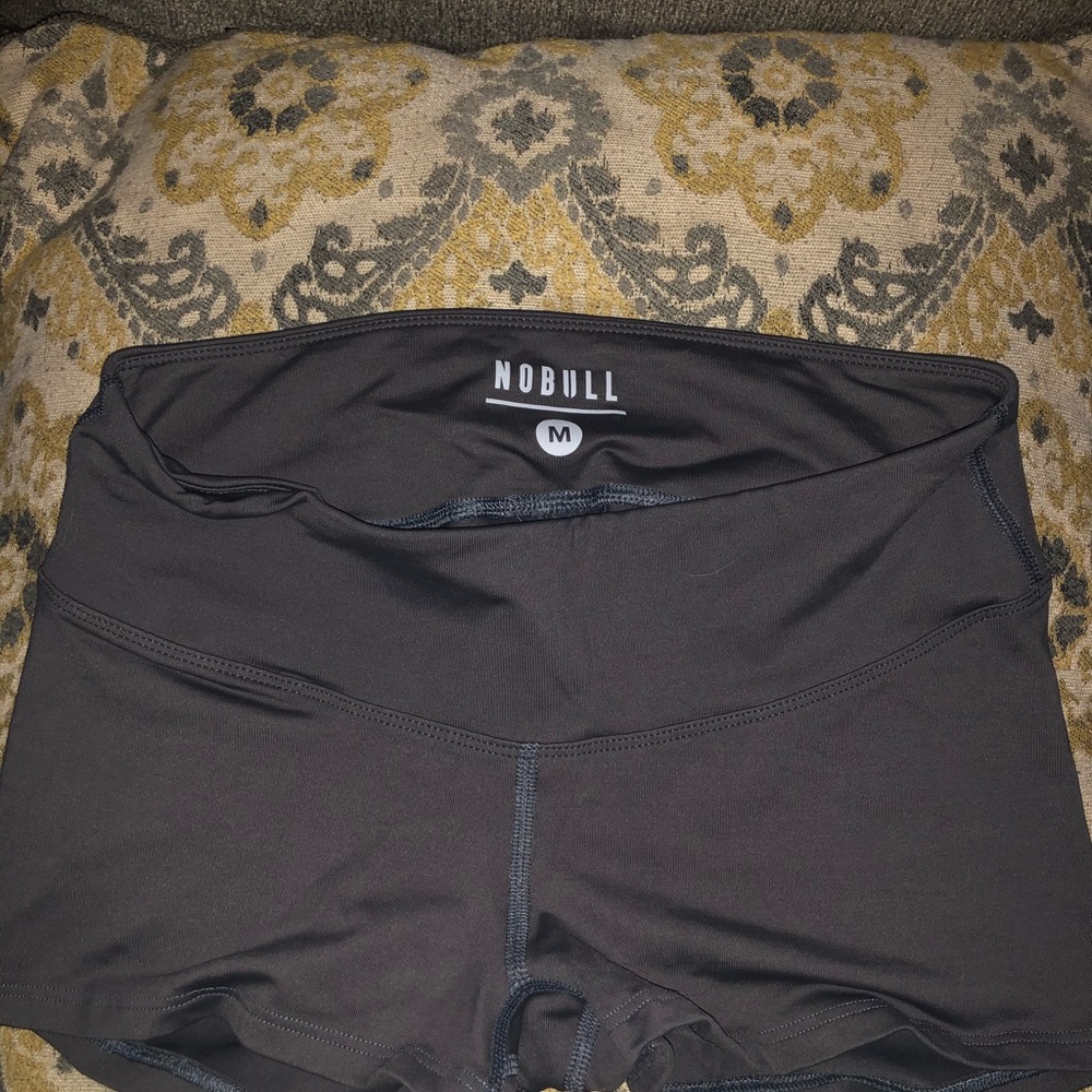 NoBull Shorts Size Medium